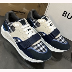 Burberry Low Shoes